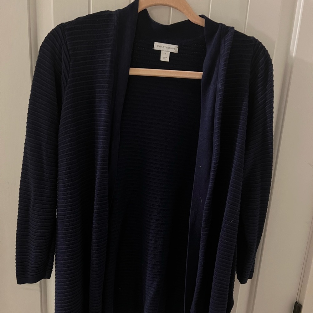 Loving this sweater! Cozy!